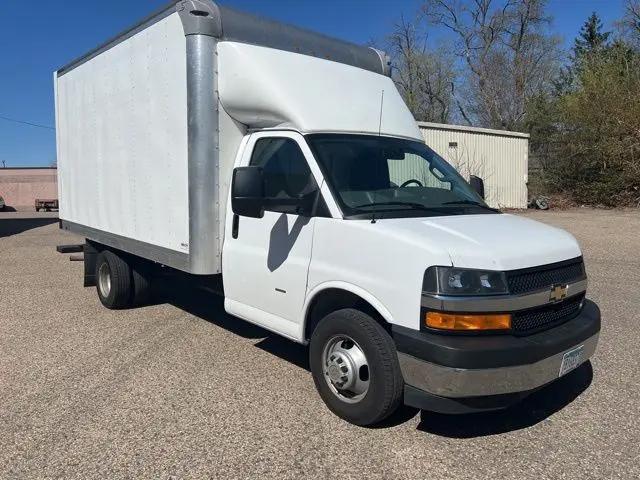 2019 Chevrolet Express Cutaway 4500 Van
