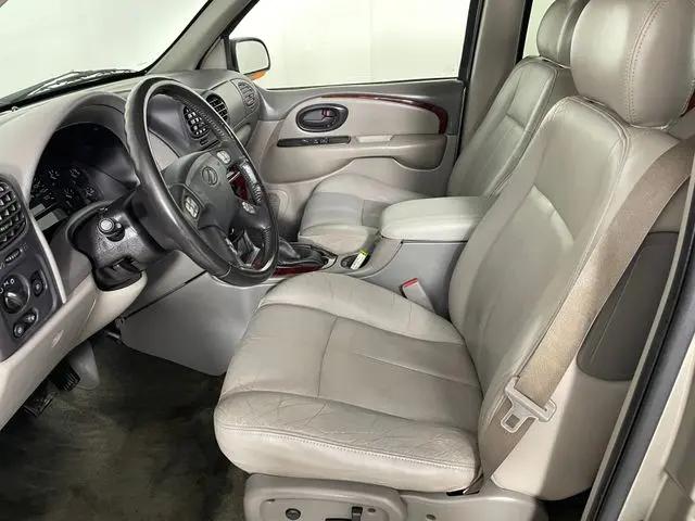 2002 Oldsmobile Bravada Base