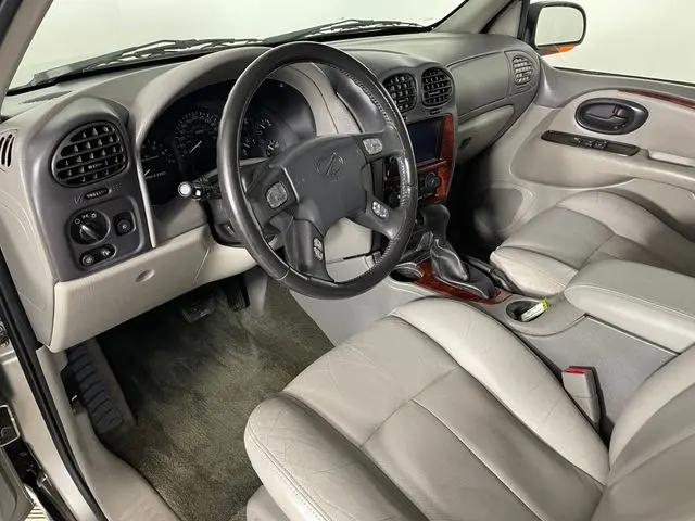 2002 Oldsmobile Bravada Base