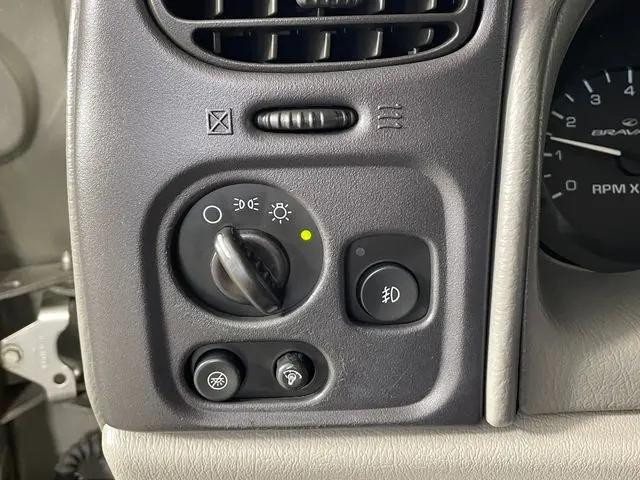2002 Oldsmobile Bravada Base