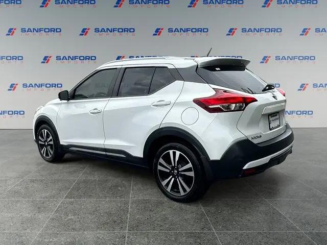 2019 Nissan Kicks SR