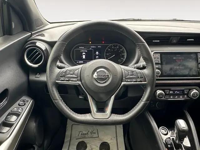 2019 Nissan Kicks SR