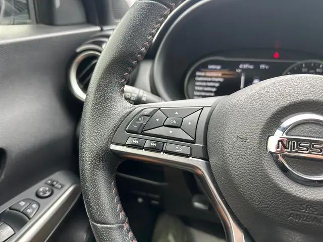 2019 Nissan Kicks SR