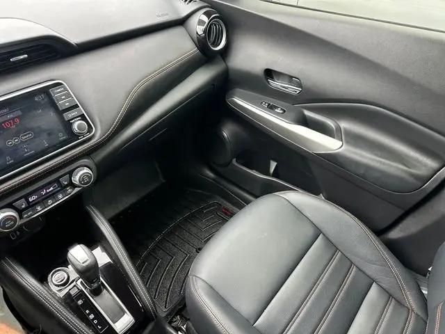 2019 Nissan Kicks SR