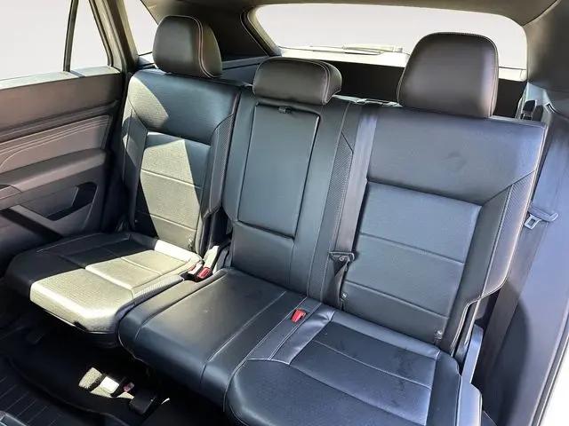 2022 Volkswagen Atlas Cross Sport 2.0T SE w/Technology