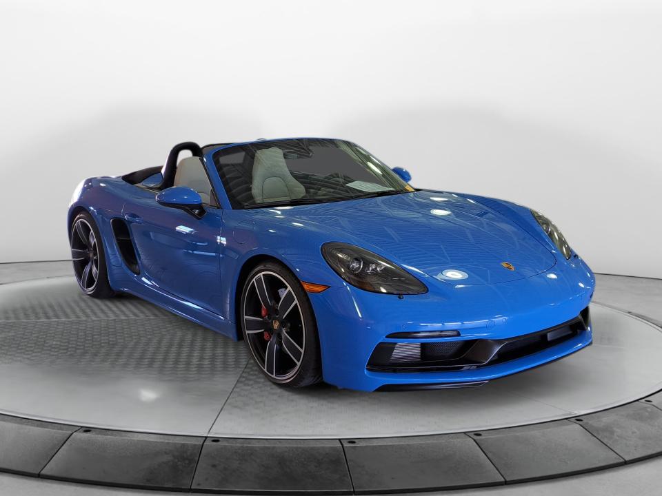 /2025 Porsche 718-Boxster