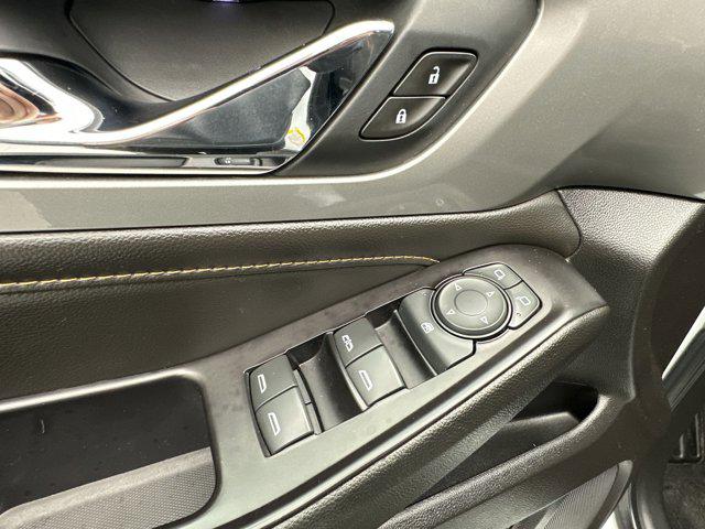 2020 Chevrolet Traverse AWD LT Cloth