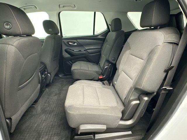 2020 Chevrolet Traverse AWD LT Cloth