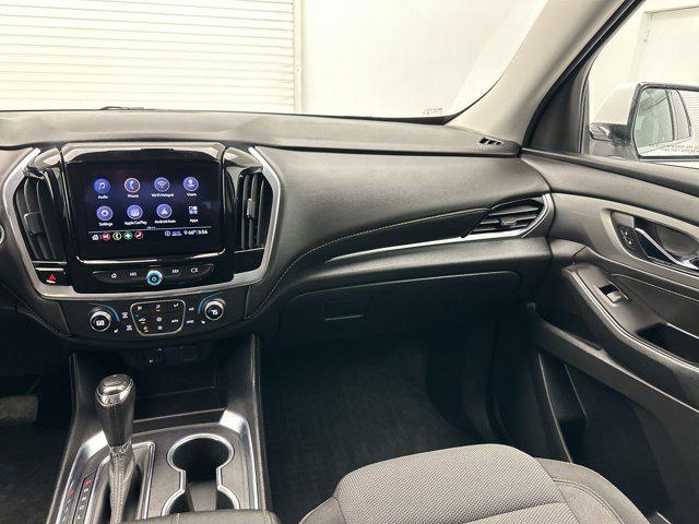 2020 Chevrolet Traverse AWD LT Cloth