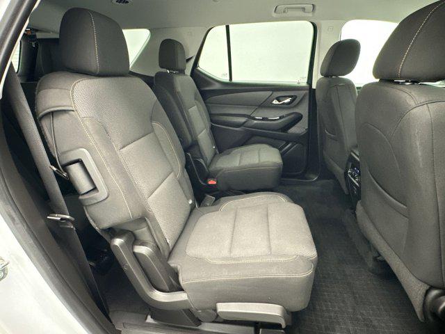 2020 Chevrolet Traverse AWD LT Cloth
