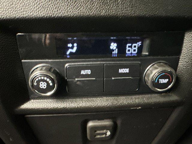 2020 Chevrolet Traverse AWD LT Cloth