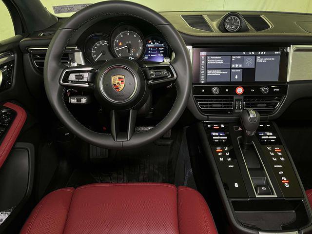 2026 Porsche Macan Unknown
