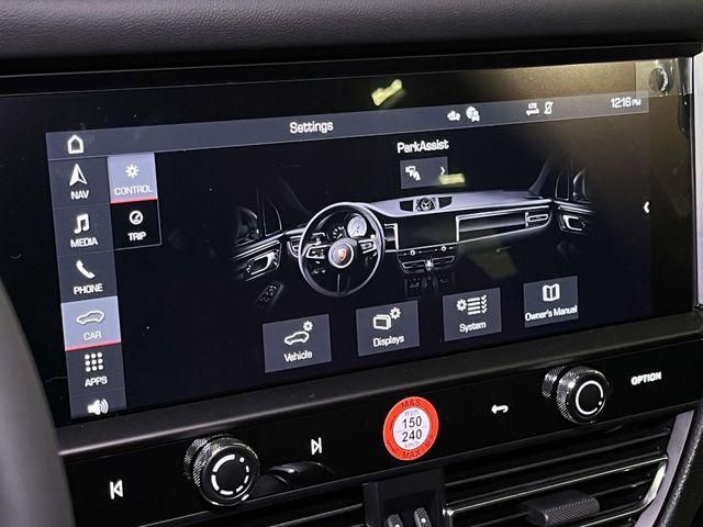 2026 Porsche Macan Unknown