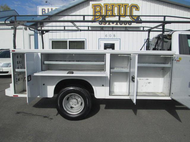 2019 Ford F-350 XLT UTILITY BOX 4X4