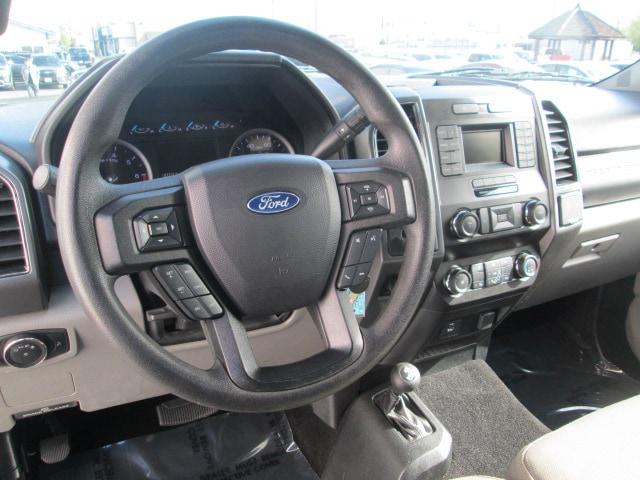 2019 Ford F-350 XLT UTILITY BOX 4X4