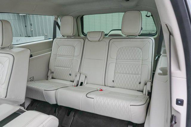 2022 Lincoln Navigator Black Label L