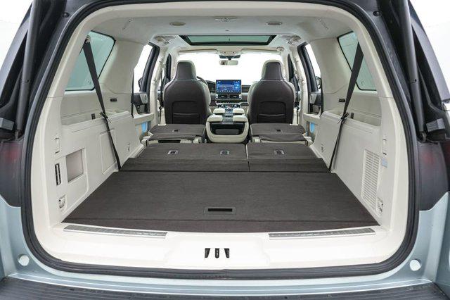 2022 Lincoln Navigator Black Label L