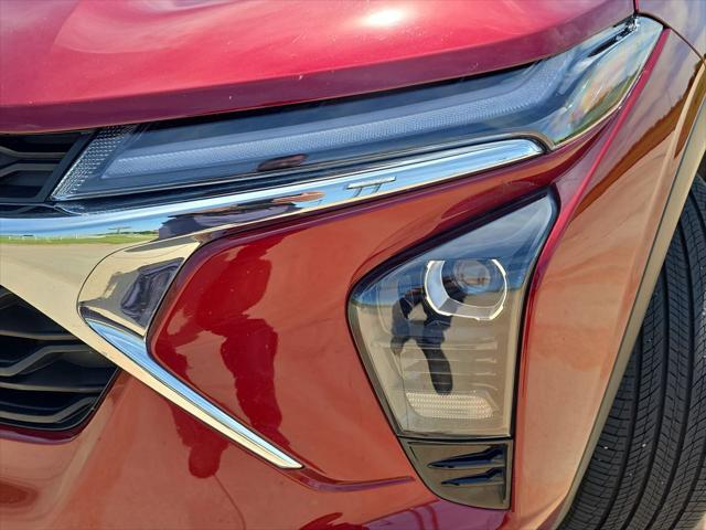 2025 Chevrolet Trax FWD LT