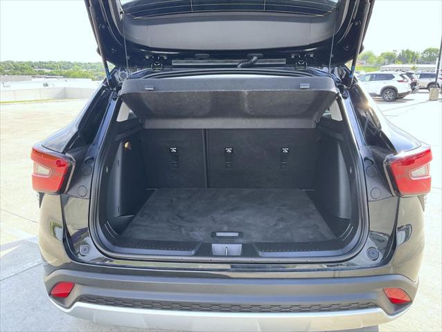 2024 Chevrolet Trax FWD LT
