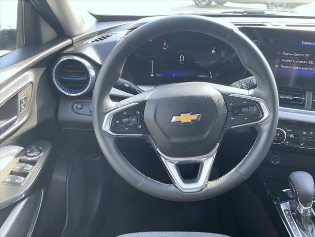2024 Chevrolet Trax FWD LT