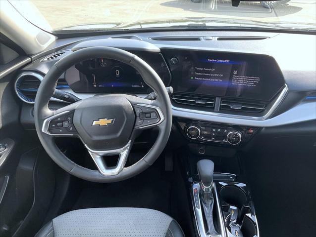 2024 Chevrolet Trax FWD LT
