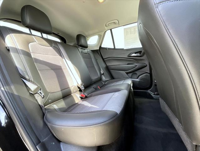 2024 Chevrolet Trax FWD LT