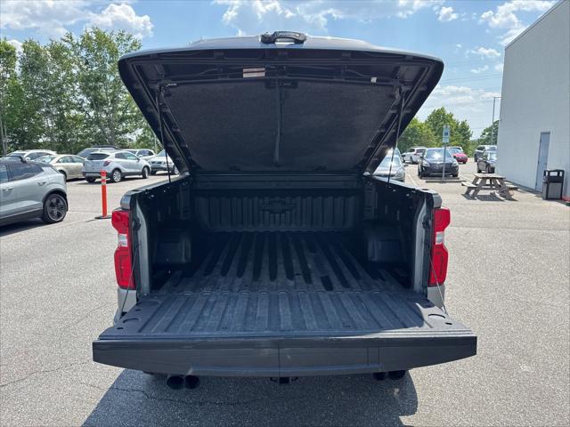 2021 Chevrolet Silverado 1500 4WD Crew Cab Short Bed RST