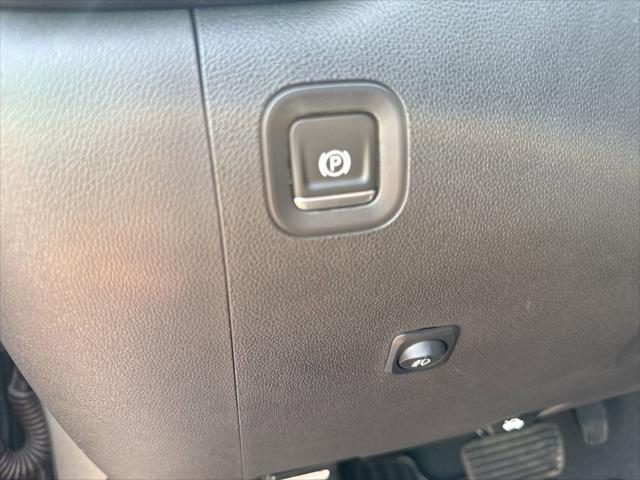 2021 Chevrolet Silverado 1500 4WD Crew Cab Short Bed RST