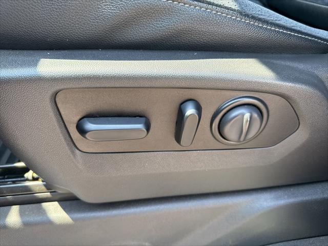 2021 Chevrolet Silverado 1500 4WD Crew Cab Short Bed RST