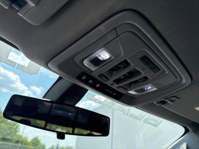 2021 Chevrolet Silverado 1500 4WD Crew Cab Short Bed RST