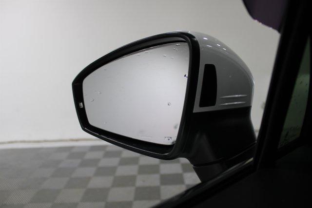 2024 Volkswagen Tiguan 2.0T SEL R-Line