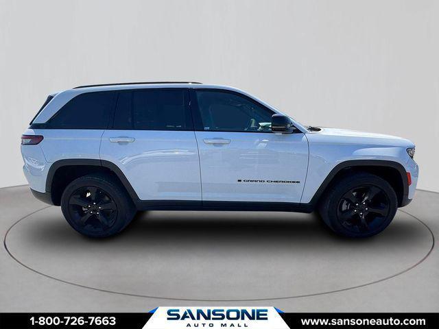 2023 Jeep Grand Cherokee Altitude 4x4