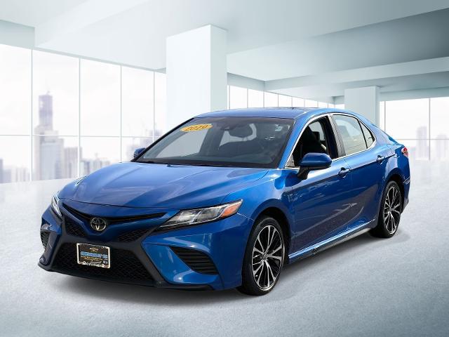 2019 Toyota Camry SE for sale in MEDFORD, NY
