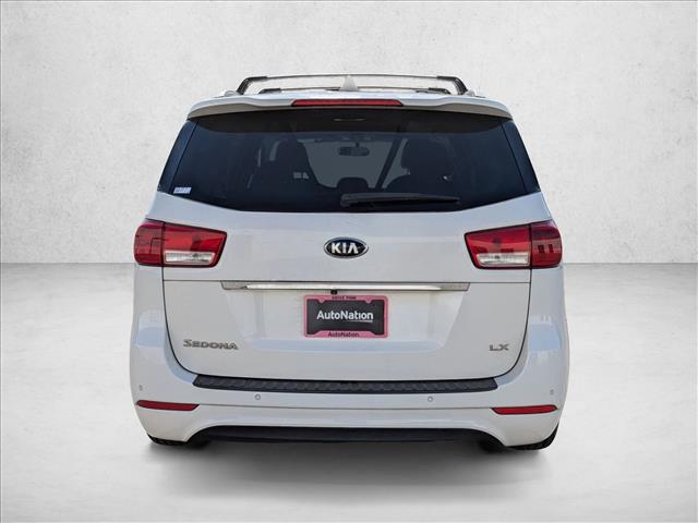 2016 Kia Sedona LX
