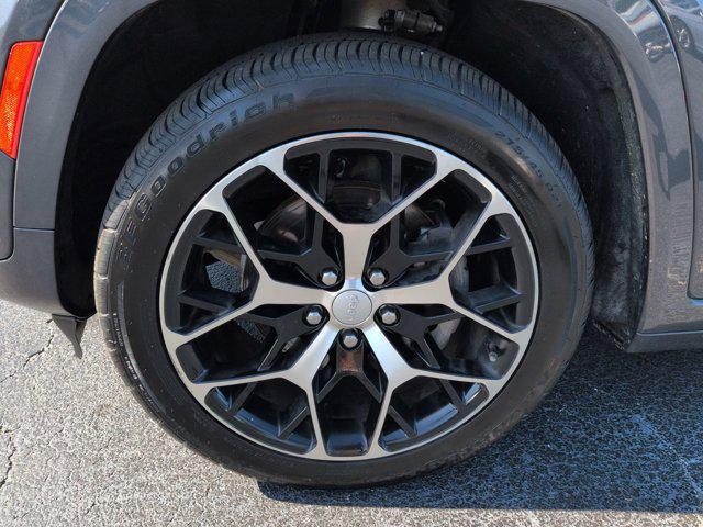 2022 Jeep Grand Cherokee Summit Reserve 4x4