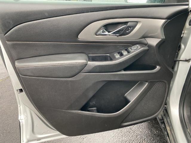 2020 Chevrolet Traverse FWD LS