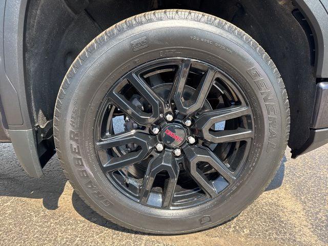 2023 GMC Sierra 1500 4WD Crew Cab Short Box Elevation with 3SB