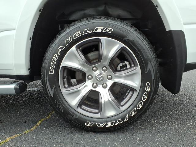 2020 Ram 1500 Laramie Crew Cab 4x4 5'7" Box