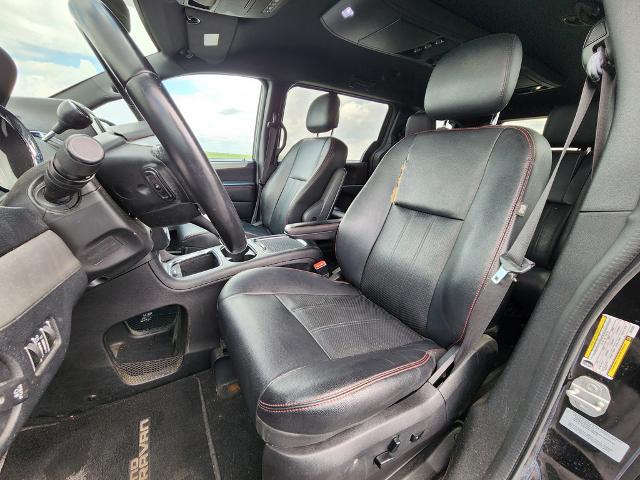 2016 Dodge Grand Caravan R/T