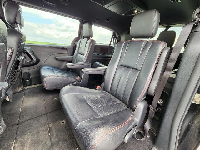 2016 Dodge Grand Caravan R/T