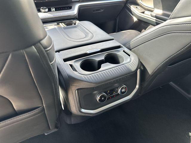 2025 Ford Expedition Platinum MAX