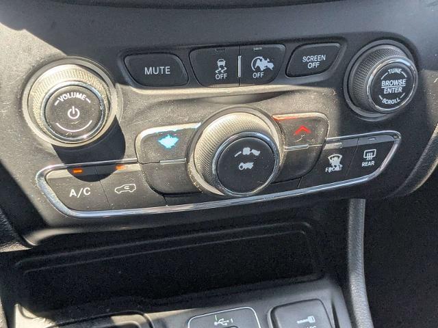 2021 Jeep Cherokee Altitude FWD