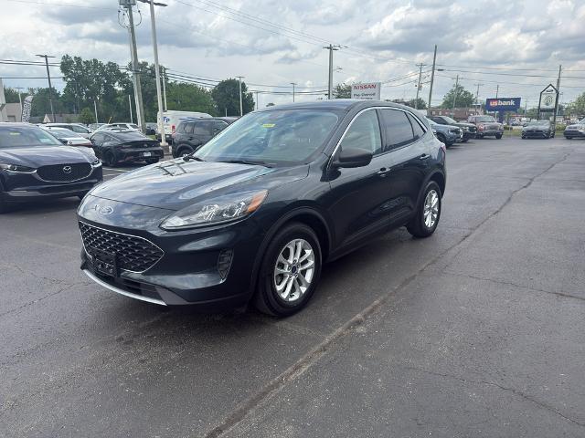 2022 Ford Escape SE Hybrid