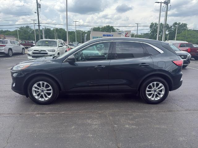 2022 Ford Escape SE Hybrid