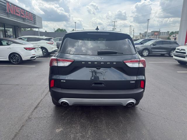 2022 Ford Escape SE Hybrid