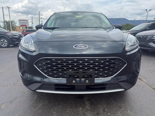 2022 Ford Escape SE Hybrid
