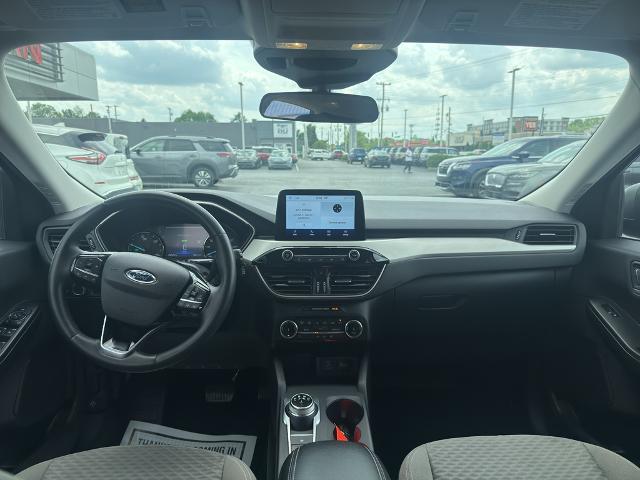 2022 Ford Escape SE Hybrid