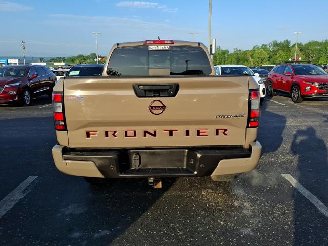 2023 Nissan Frontier Crew Cab PRO-4X 4x4