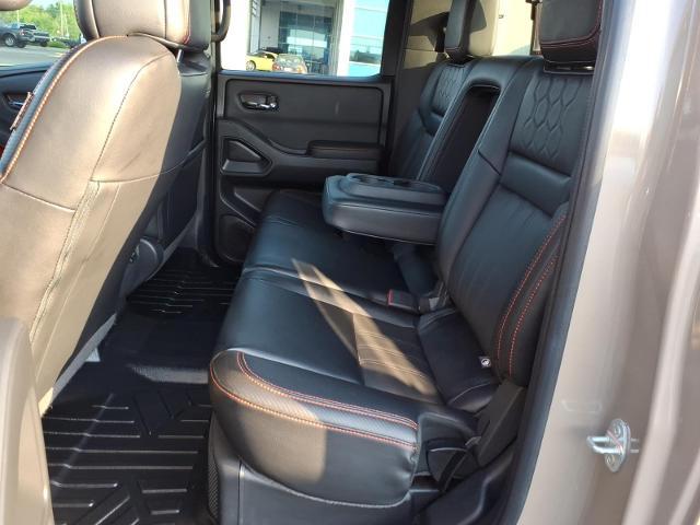 2023 Nissan Frontier Crew Cab PRO-4X 4x4