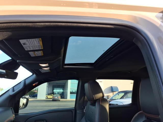 2023 Nissan Frontier Crew Cab PRO-4X 4x4